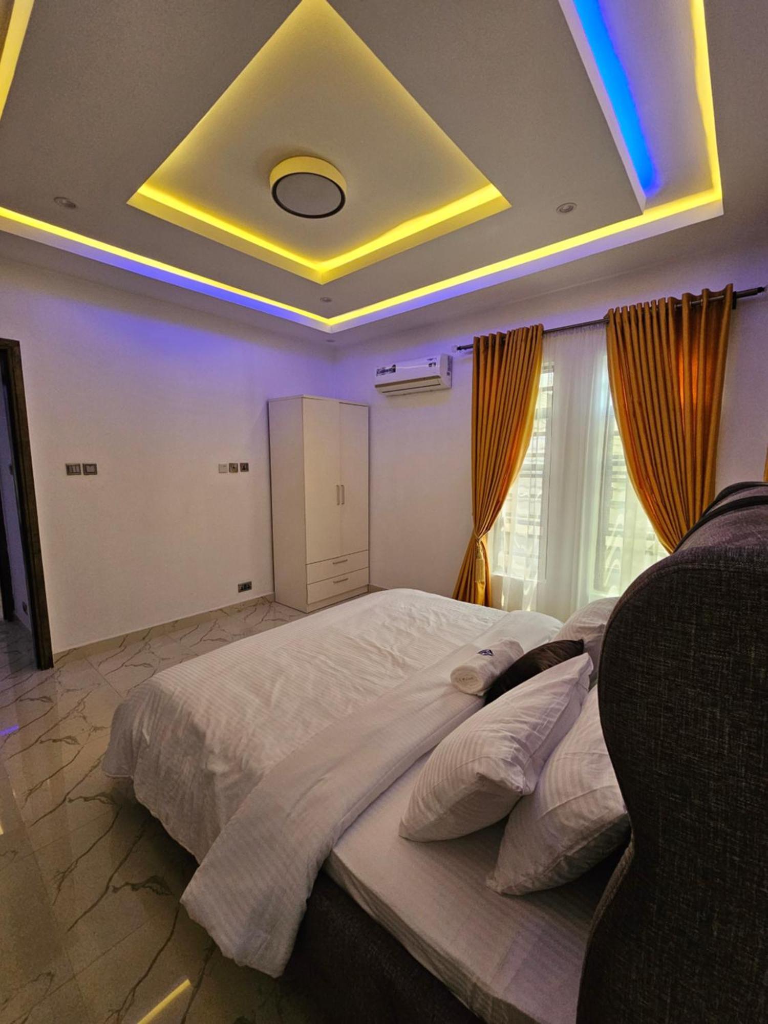 Sapphire Residences By Crystal Magodo Ikeja Exterior foto